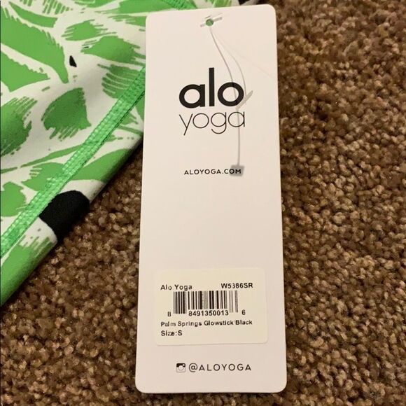 Alo yoga leggings. Palm Springs. NWT. Small - Picture 8 of 10